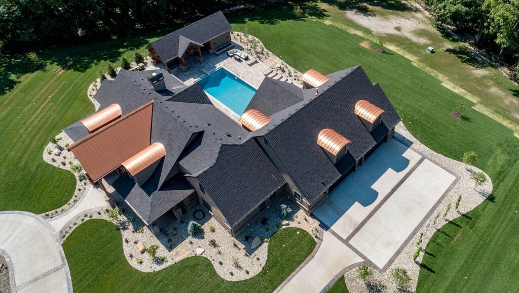 Aerial view of a modern home in Salinas captured through drone photography.